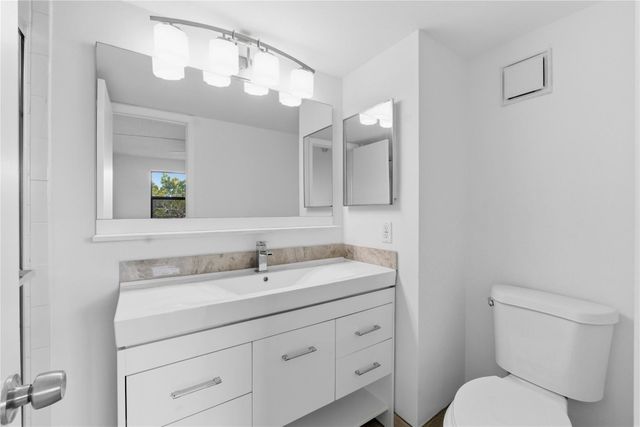 2748 NW 104th Avenue 403, Sunrise, FL 33322