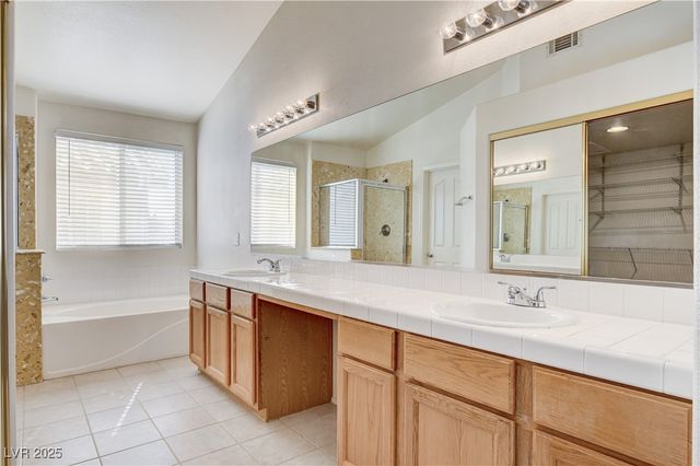 3377 COMMENDATION Drive, Las Vegas, NV 89117