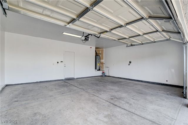 3377 COMMENDATION Drive, Las Vegas, NV 89117