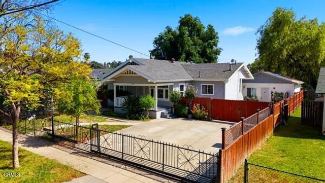 272 Del Monte Street, Pasadena, CA 91103