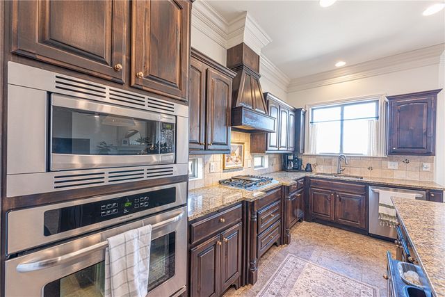 1606 Wisteria Avenue, Bentonville, AR 72713