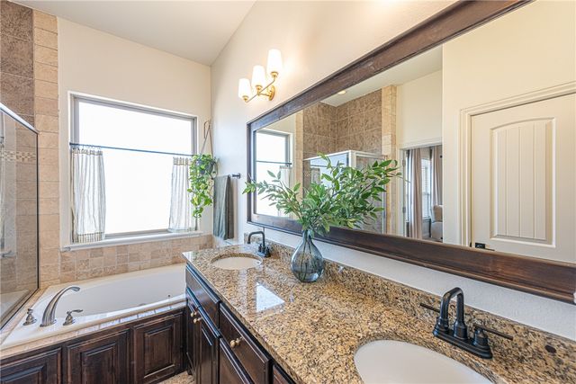 1606 Wisteria Avenue, Bentonville, AR 72713