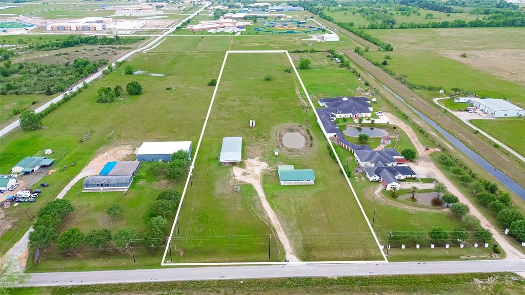 11802 Padon Road, Needville, TX 77461