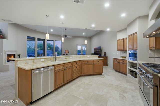 33633 N 84TH Street, Scottsdale, AZ 85266
