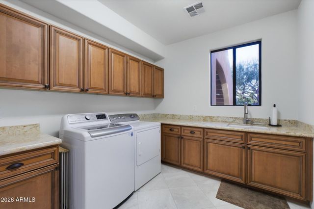 33633 N 84TH Street, Scottsdale, AZ 85266