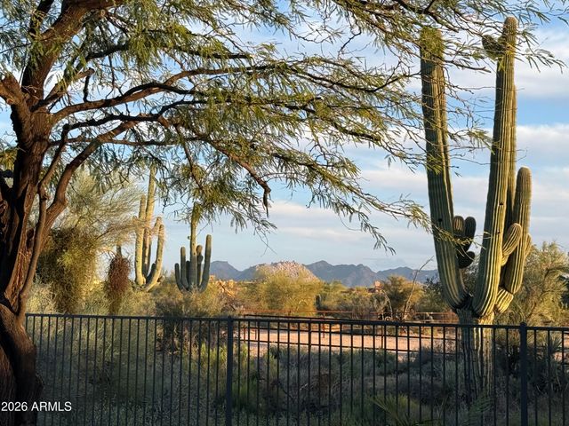 33633 N 84TH Street, Scottsdale, AZ 85266