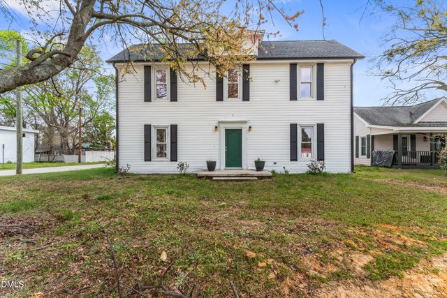 141 S Broad Street E, Angier, NC 27501