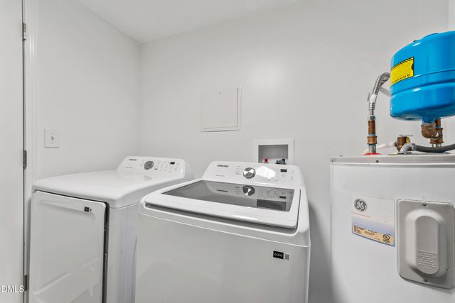 141 S Broad Street E, Angier, NC 27501