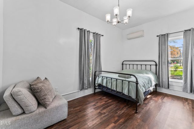 141 S Broad Street E, Angier, NC 27501