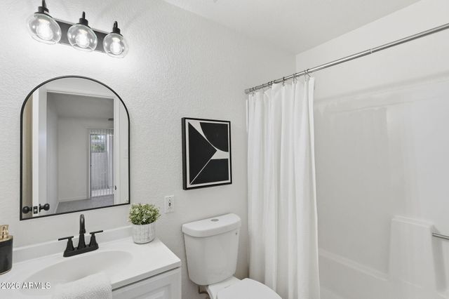 25 N COTTONWOOD Street 63, Chandler, AZ 85225