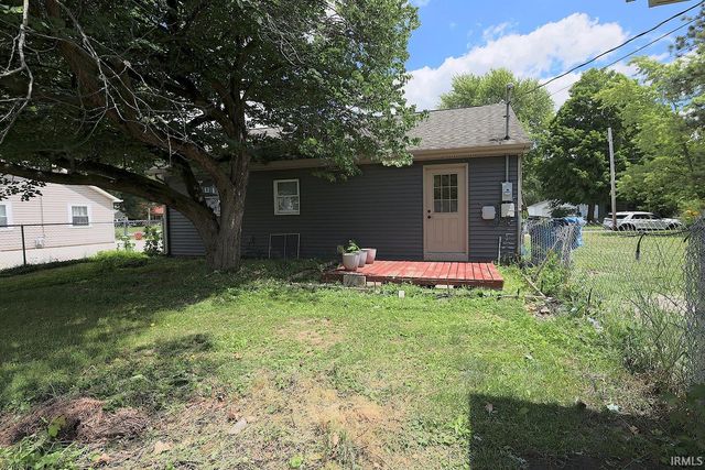 192 Sturm Street, New Haven, IN 46774