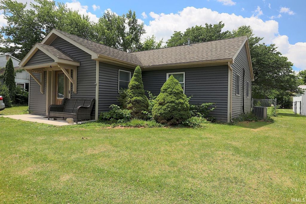 192 Sturm Street, New Haven, IN 46774