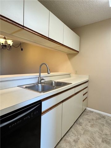 32 Plantation Drive 105, Vero Beach, FL 32966