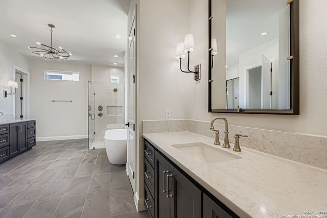 6907 Bluff Run, San Antonio, TX 78257