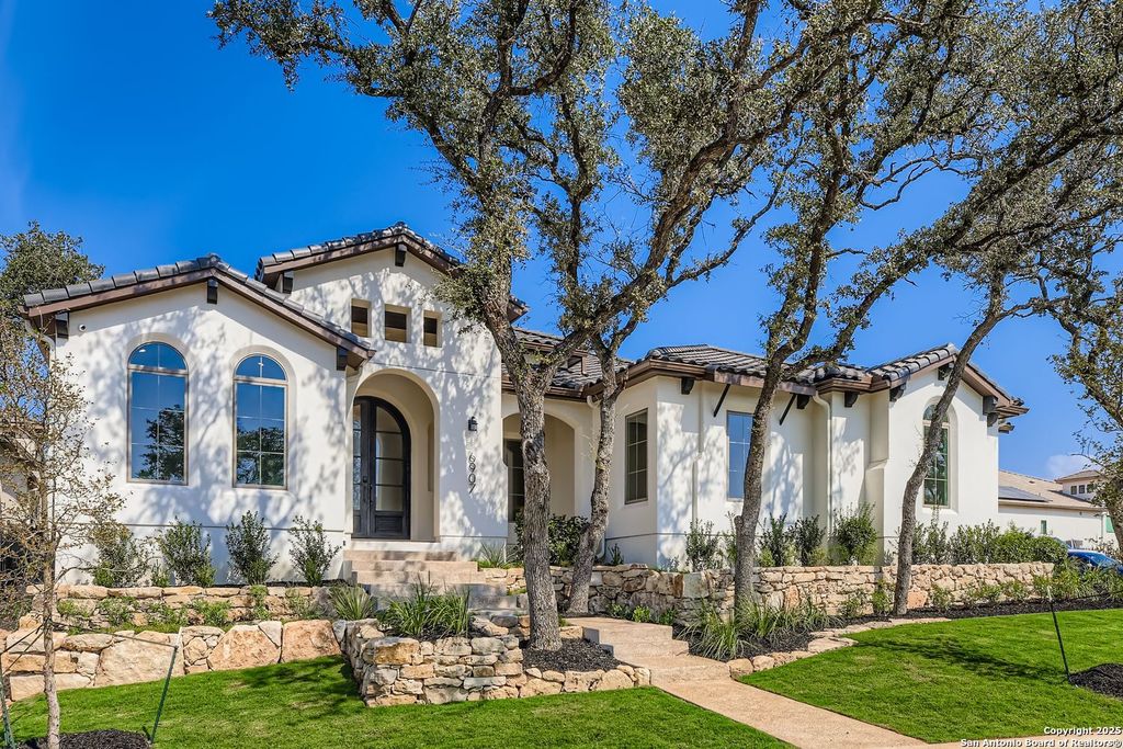 6907 Bluff Run, San Antonio, TX 78257