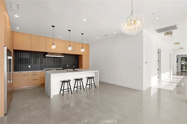 228 Costa Mesa Street, Costa Mesa, CA 92627