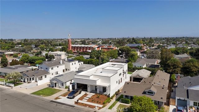 228 Costa Mesa Street, Costa Mesa, CA 92627