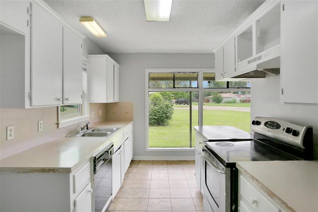 3700 Ohio Street, Lake Charles, LA 70607