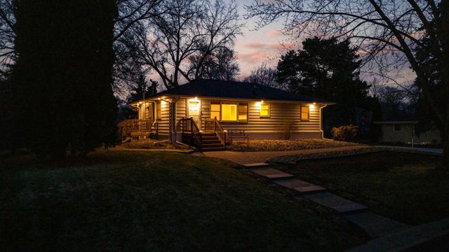 13612 Sheffield Lane N, Maple Grove, MN 55311