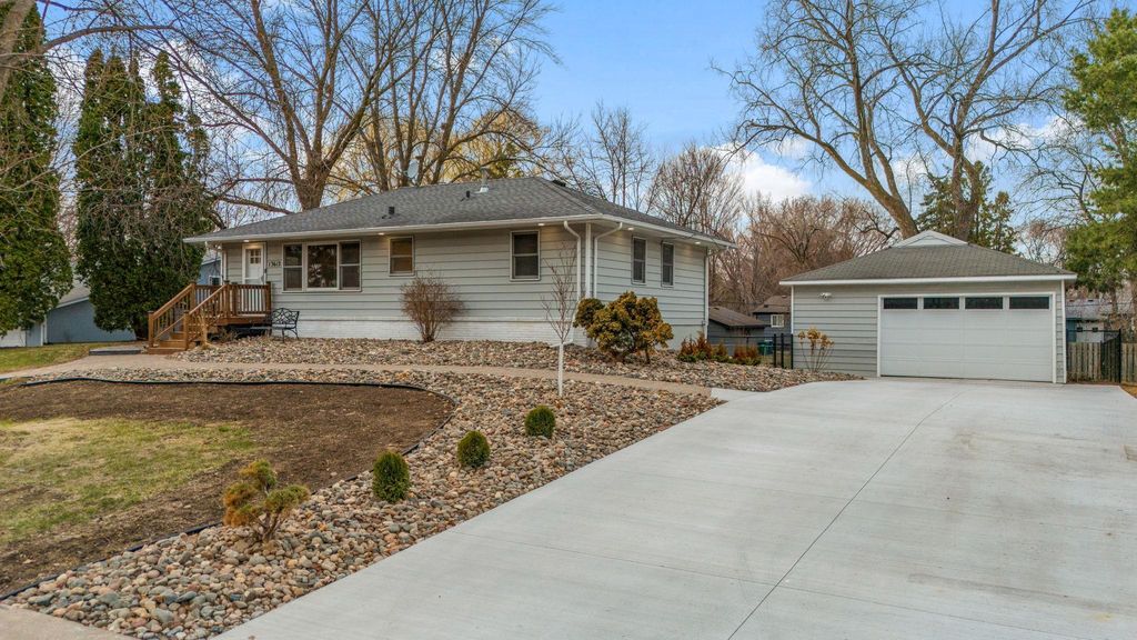 13612 Sheffield Lane N, Maple Grove, MN 55311
