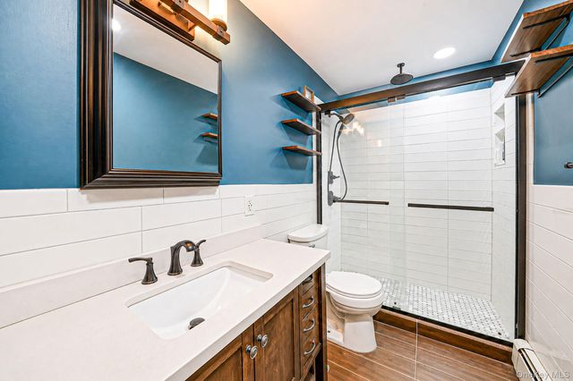 86 Creighton Avenue, Ronkonkoma, NY 11779