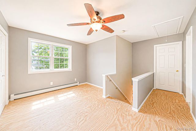 86 Creighton Avenue, Ronkonkoma, NY 11779