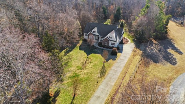 1938 Sossoman Springs Road, Midland, NC 28107