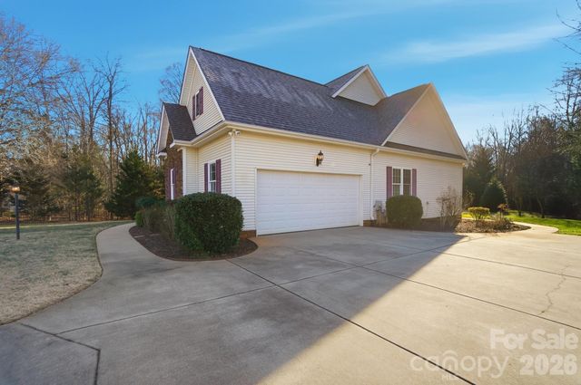 1938 Sossoman Springs Road, Midland, NC 28107