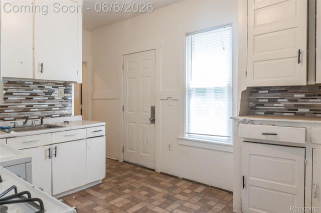 207 Richter Street, River Rouge, MI 48218