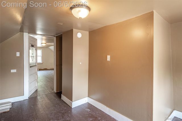 207 Richter Street, River Rouge, MI 48218