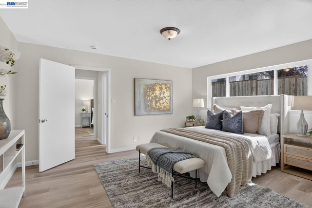 2737 Sulphur Dr, Hayward, CA 94541