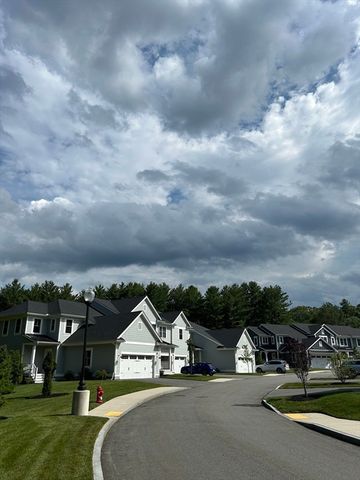 6 Lily Pond Ln 6, Lexington, MA 02420