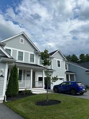 6 Lily Pond Ln 6, Lexington, MA 02420