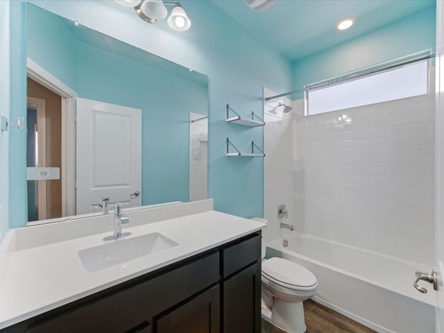 1044 Pitch Pine Street, Hickory Creek, TX 75065