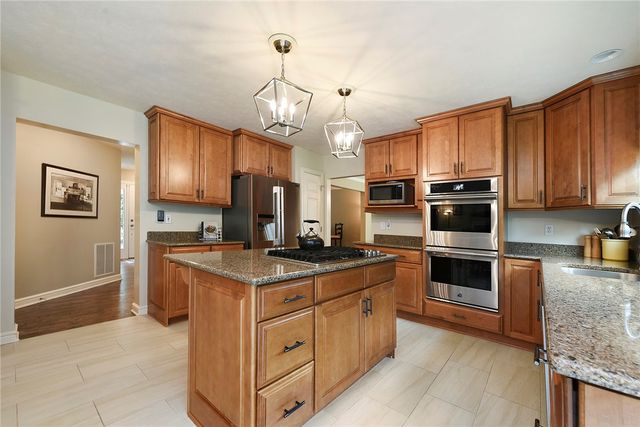 111 Woodcrest, Peters Twp, PA 15367