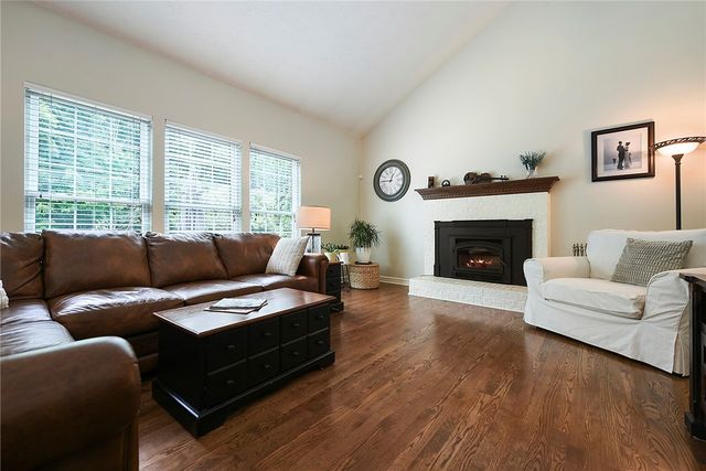 111 Woodcrest, Peters Twp, PA 15367