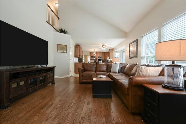 111 Woodcrest, Peters Twp, PA 15367