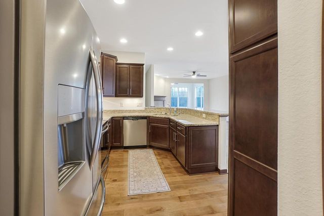 N53W35192 Lighthouse LANE, Oconomowoc, WI 53066