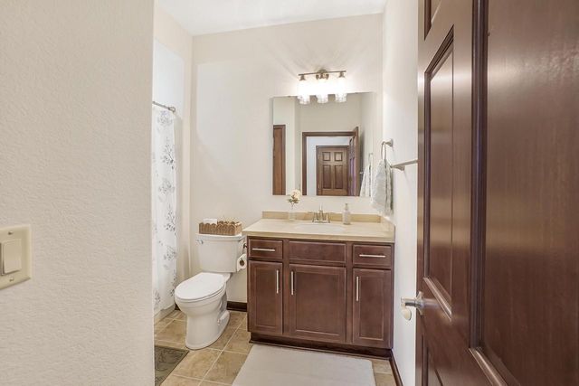 N53W35192 Lighthouse LANE, Oconomowoc, WI 53066