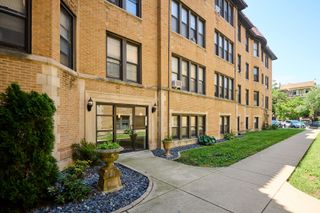 5459 S Everett Avenue 1B, Chicago, IL 60615