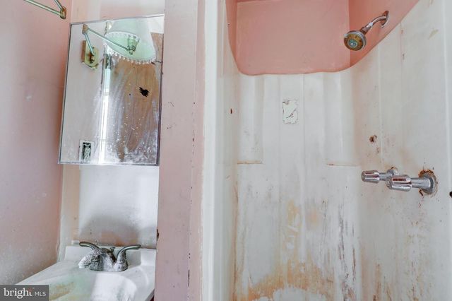 105 GARFIELD AVE, Norwood, PA 19074