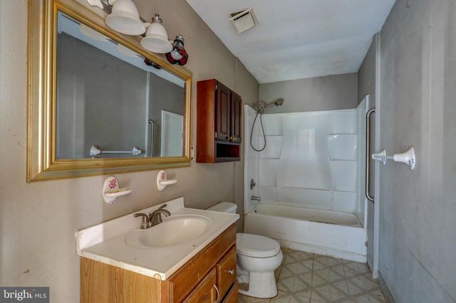 105 GARFIELD AVE, Norwood, PA 19074