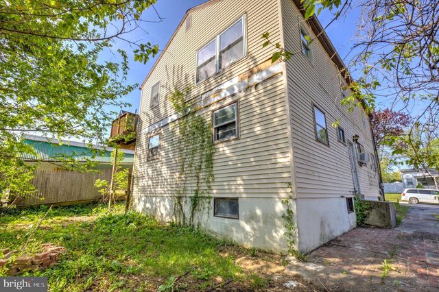 105 GARFIELD AVE, Norwood, PA 19074