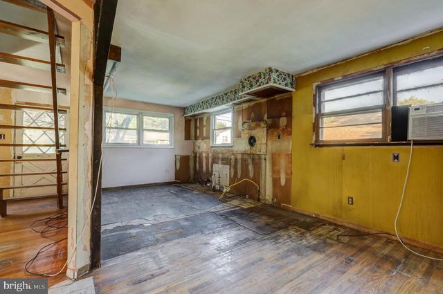 105 GARFIELD AVE, Norwood, PA 19074