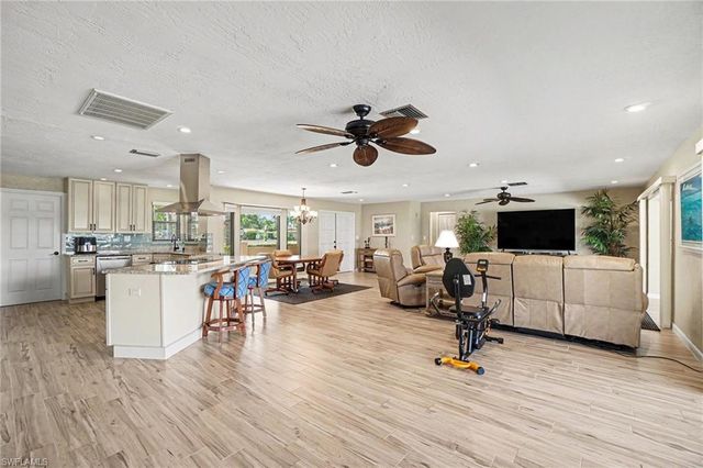 1493 Tredegar DR, Fort Myers, FL 33919