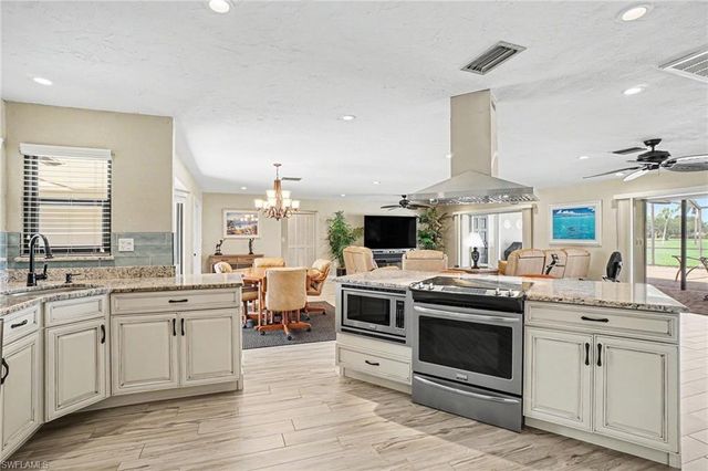 1493 Tredegar DR, Fort Myers, FL 33919