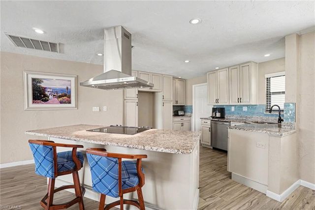1493 Tredegar DR, Fort Myers, FL 33919