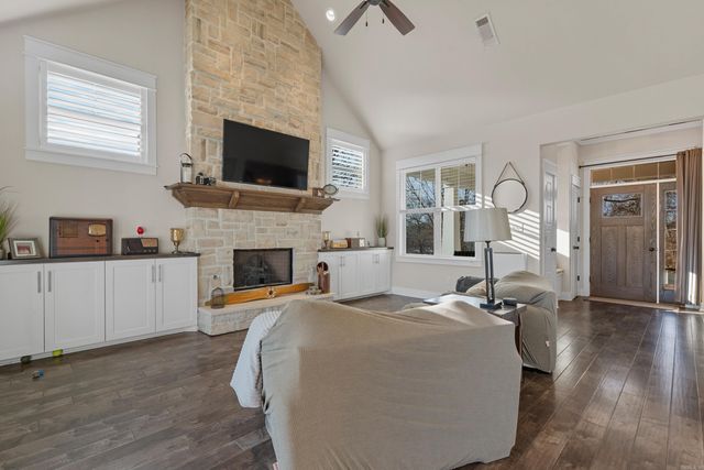 117 Arkota Shores Place, Hot Springs, AR 71913