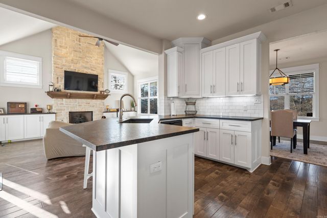 117 Arkota Shores Place, Hot Springs, AR 71913