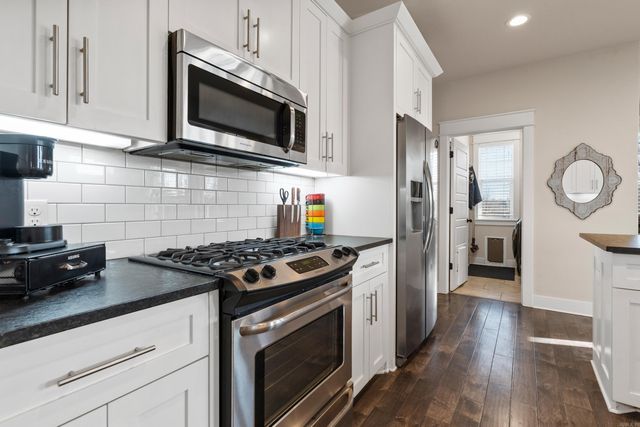 117 Arkota Shores Place, Hot Springs, AR 71913